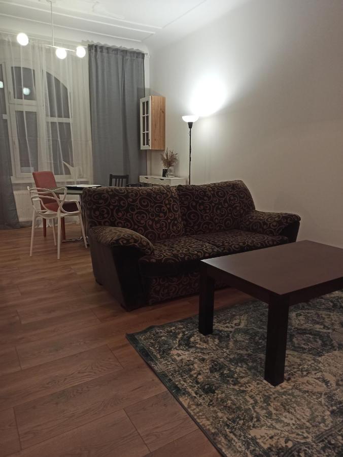 Apartament Rozeta Centrum 6Os Legnica Exterior photo