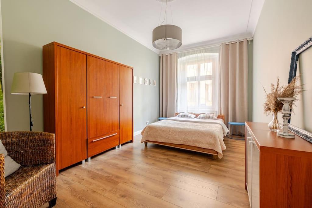 Apartament Rozeta Centrum 6Os Legnica Exterior photo